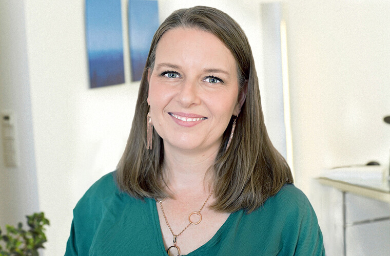 Nina Richer, Teamassistentin.